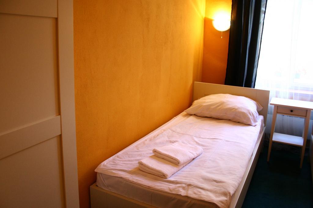 Hotelové Pokoje Kolčavka Praga Esterno foto